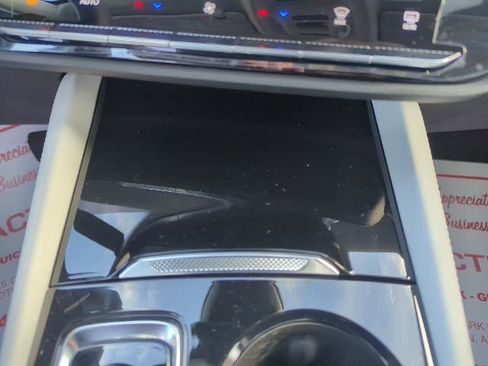 New 2025 Buick Envision Avenir image 23