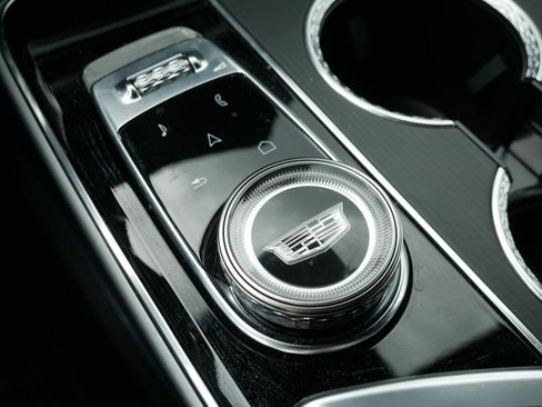 Used 2024 Cadillac Lyriq Luxury w/ LPO, Floor Liner Package AWD/4WD image 30