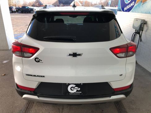 Certified 2023 Chevrolet TrailBlazer LT w/ LPO, Blackout Package image 7