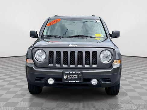 Used 2015 Jeep Patriot Latitude AWD/4WD image 2