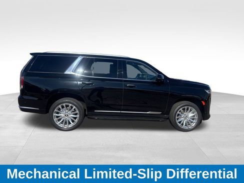 Used 2023 Cadillac Escalade Premium Luxury image 7