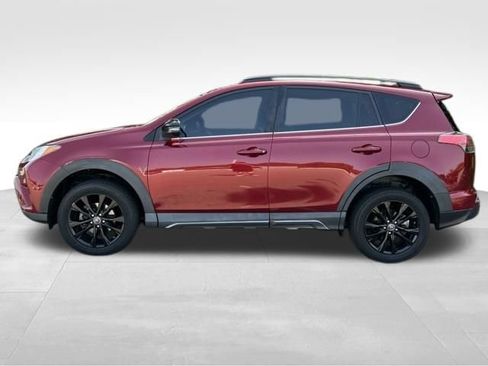 Used 2018 Toyota RAV4 Adventure AWD/4WD image 3