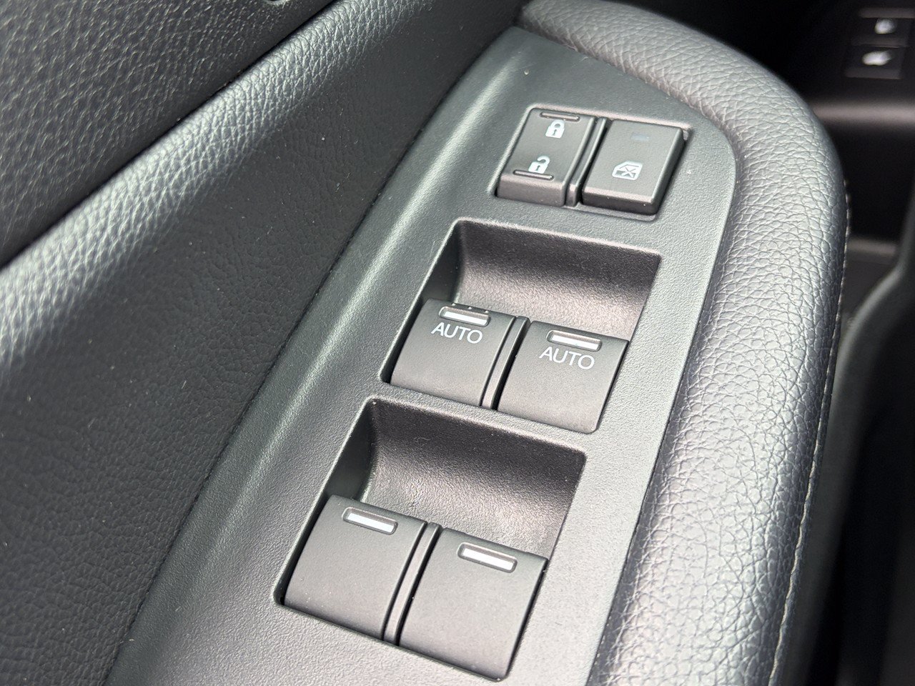 Used 2021 Honda Pilot Touring image 46