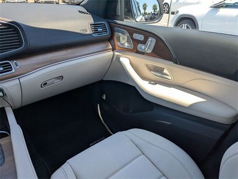 New 2025 Mercedes-Benz GLS 450 GLS 450 image 19