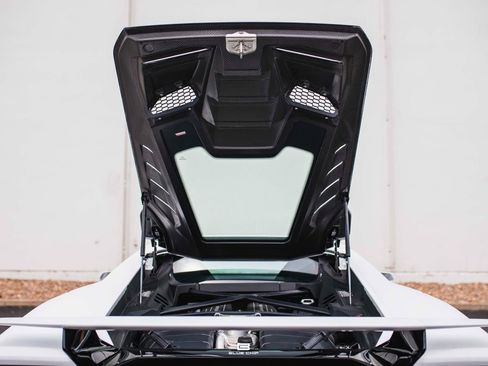 Used 2024 Lamborghini Huracan Tecnica image 37