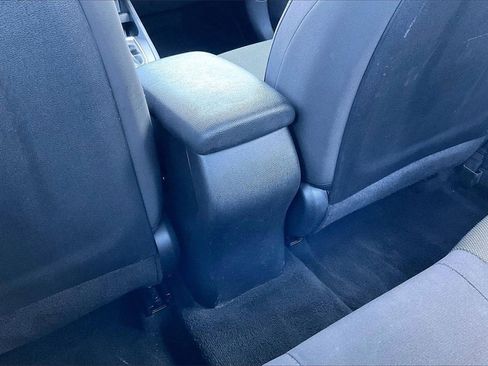 Certified 2024 Kia Forte LXS image 32