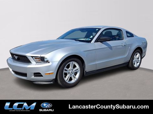 Used 2012 Ford Mustang Coupe image 1