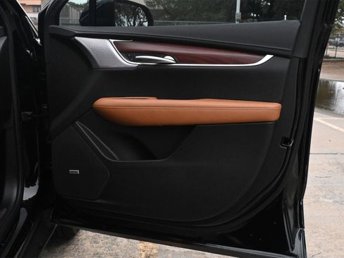 New 2026 Cadillac XT5 Premium Luxury w/ Driver Assist Package image 28