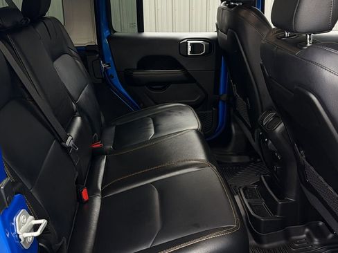 Used 2024 Jeep Wrangler Unlimited Sahara w/ Technology Group image 35