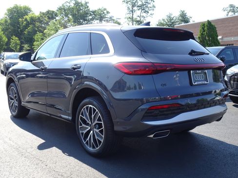 New 2025 Audi Q5 Premium Plus w/ Premium Plus image 3