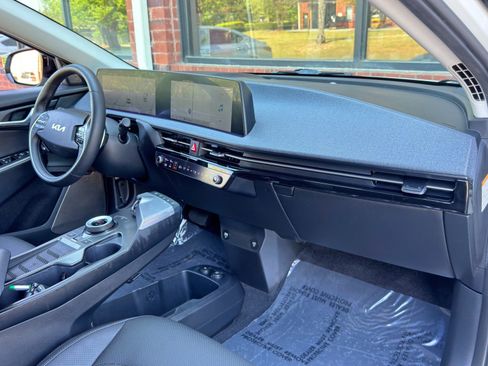 Used 2023 Kia EV6 Wind w/ Wind Technology Package image 13