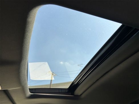 Used 2022 Honda Ridgeline Black Edition image 19