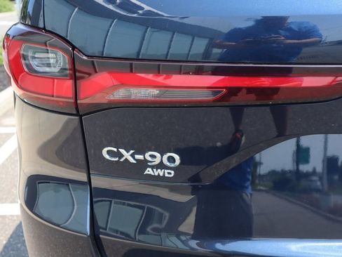 Used 2024 MAZDA CX-90 Plug-In Hybrid w/ Preferred AWD/4WD image 34