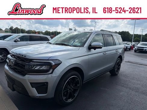 Used 2024 Ford Expedition Limited AWD/4WD image 1