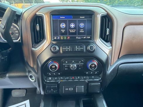 Used 2022 Chevrolet Silverado 3500 High Country w/ Safety Package II AWD/4WD image 33