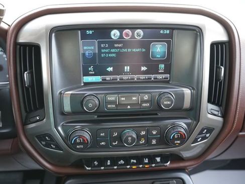 Used 2015 Chevrolet Silverado 2500 High Country w/ Duramax Plus Package AWD/4WD image 23