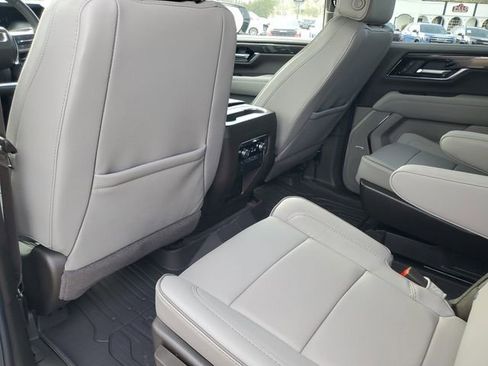 New 2026 GMC Yukon XL Elevation w/ LPO, Floor Liner Package image 21