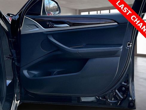 Used 2023 BMW X4 xDrive30i w/ Convenience Package image 24