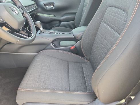 Used 2026 Honda HR-V Sport image 14