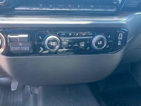 Used 2025 Chevrolet Silverado 3500 LT w/ Convenience Package AWD/4WD image 26