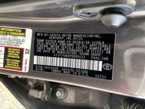 Used 2023 Toyota Camry SE w/ Convenience Package FWD image 34