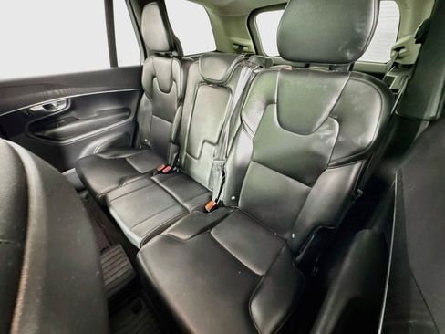 Used 2020 Volvo XC90 T5 Momentum AWD/4WD image 21