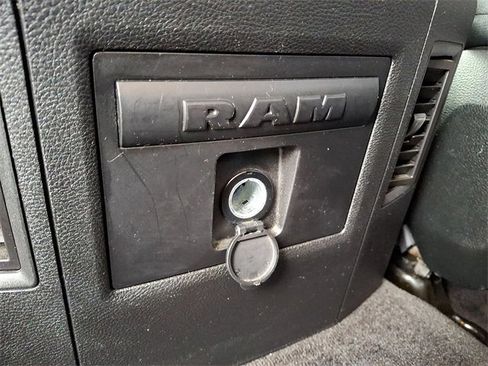 Used 2018 RAM 1500 Big Horn image 11