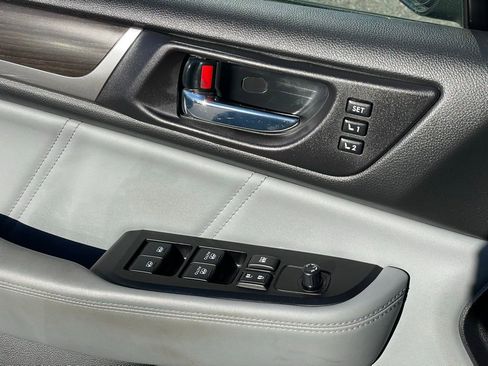 Used 2019 Subaru Legacy 3.6R Limited image 12