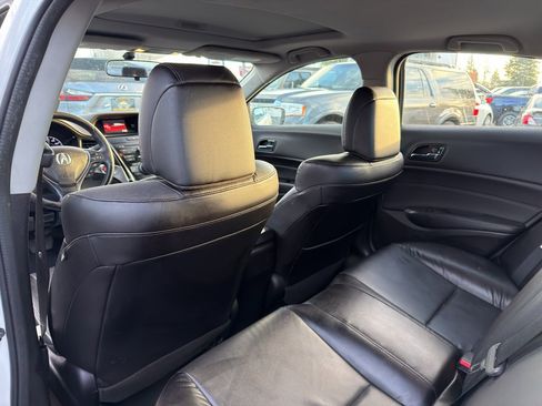 Used 2018 Acura ILX w/ Special Edition Package image 12