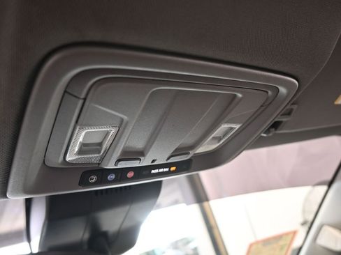 Used 2022 Chevrolet Silverado 1500 RST image 28