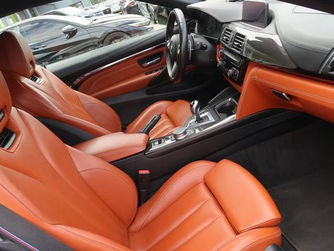 Used 2019 BMW M4 Convertible w/ Competition Package RWD image 20