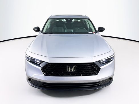 New 2025 Honda Accord SE image 3