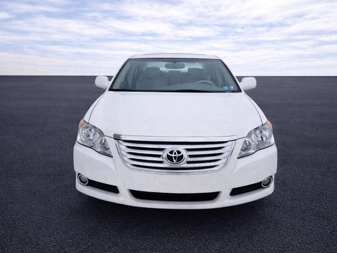 Used 2008 Toyota Avalon XLS image 9