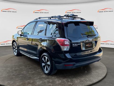 Used 2018 Subaru Forester 2.5i Limited AWD/4WD image 8