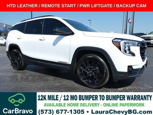 Used 2024 GMC Terrain SLT w/ Elevation Edition FWD image 1