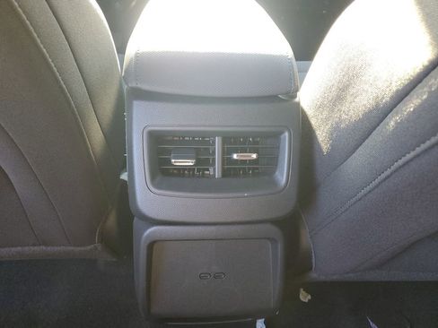 New 2026 Chevrolet Equinox EV LT image 11