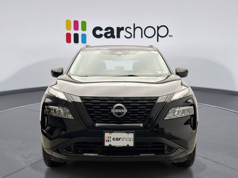 Used 2023 Nissan Rogue SV w/ SV Premium B Package image 8