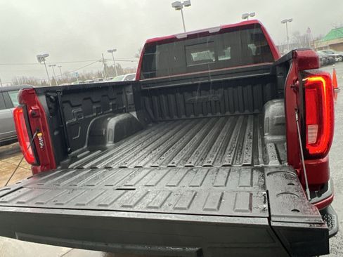 Used 2022 GMC Sierra 1500 AT4 w/ AT4 Premium Package image 26