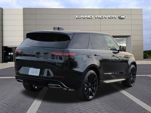 New 2026 Land Rover Range Rover Sport Dynamic SE image 5