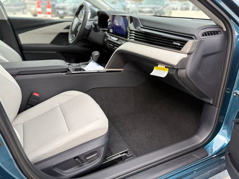 New 2026 Toyota Camry XLE image 24