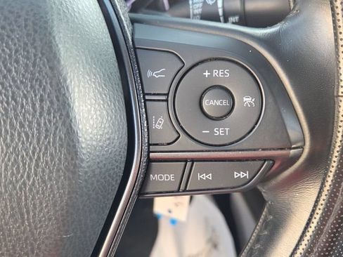 Used 2023 Toyota Camry SE FWD image 21