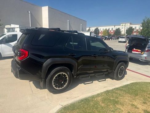 Used 2026 Toyota 4Runner TRD Off-Road Premium AWD/4WD image 3