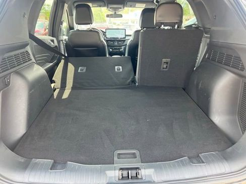 Certified 2024 Ford Escape ST-Line w/ Tech Pack #1 AWD/4WD image 22