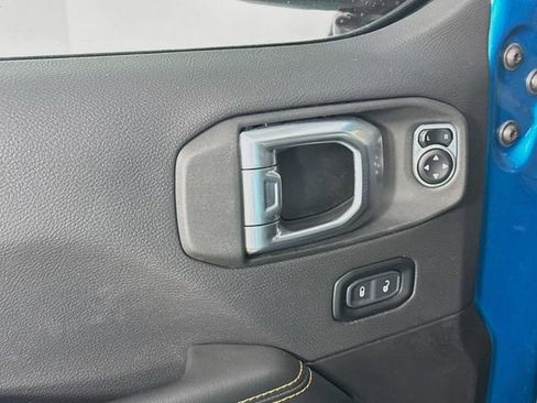 Used 2024 Jeep Wrangler Unlimited Sahara w/ Technology Group image 21