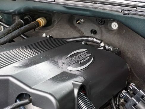 Used 2004 Chevrolet Silverado 2500 LS AWD/4WD image 58