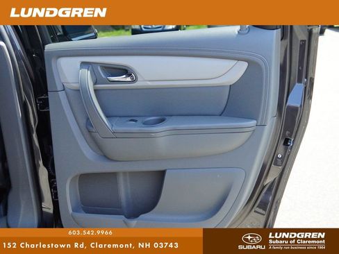 Used 2015 Chevrolet Traverse LT w/ Traveler's Package FWD image 8