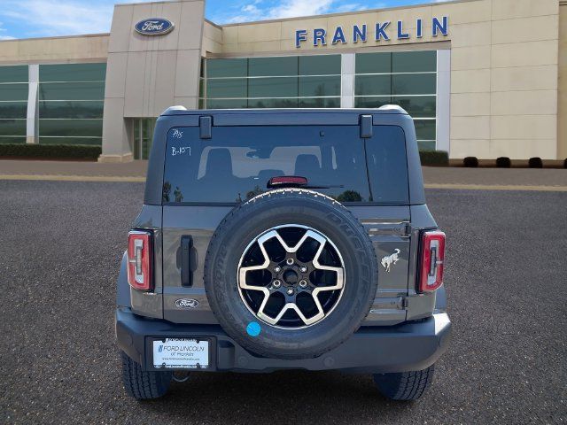 New 2026 Ford Bronco Outer Banks AWD/4WD image 6