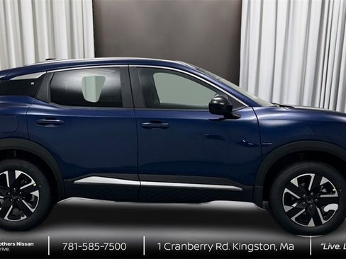 New 2026 Nissan Kicks SV image 4