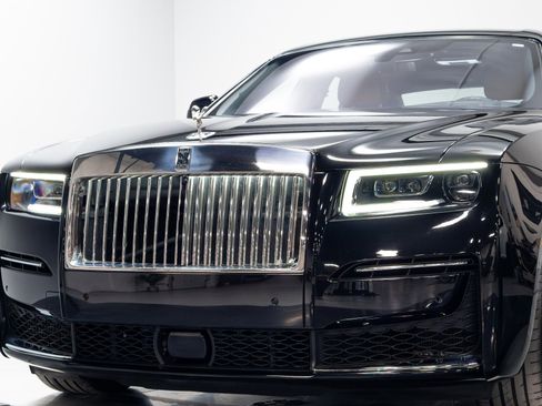 Used 2022 Rolls-Royce Ghost AWD/4WD image 89