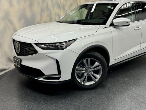 New 2026 Acura MDX SH-AWD image 2
